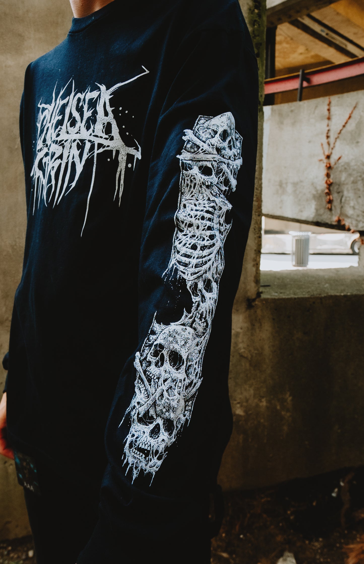 Skull Long Sleeve Tee